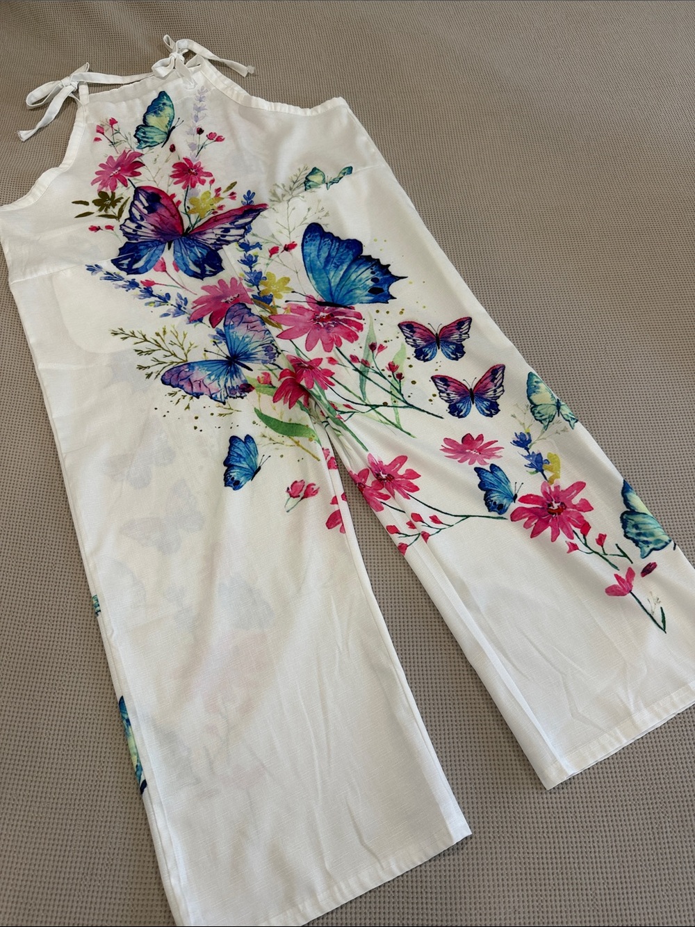 Women’s White Floral Butterfly Jumpsuit